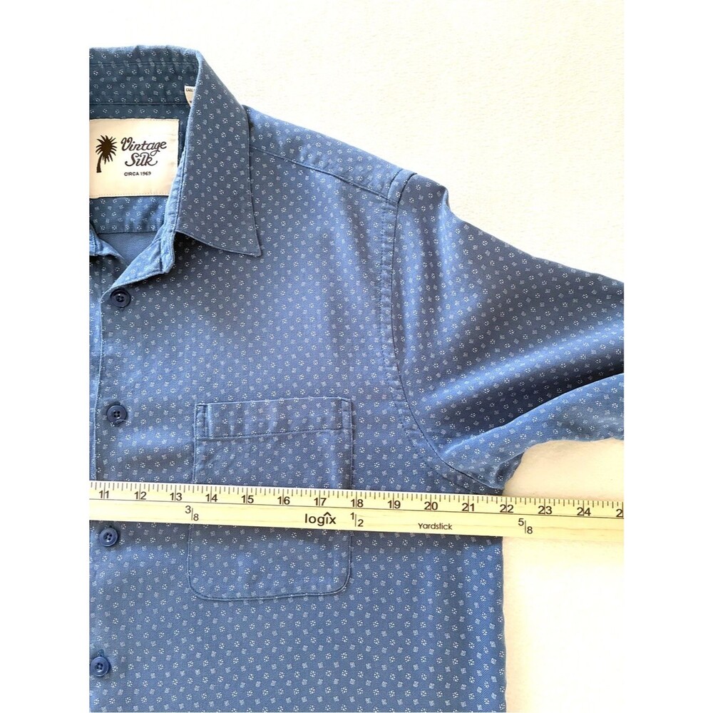 100% Silk Shirt Mens M Blue Geometric Print Short Sleeve Resort Wear Vacation - Picture 7 of 10